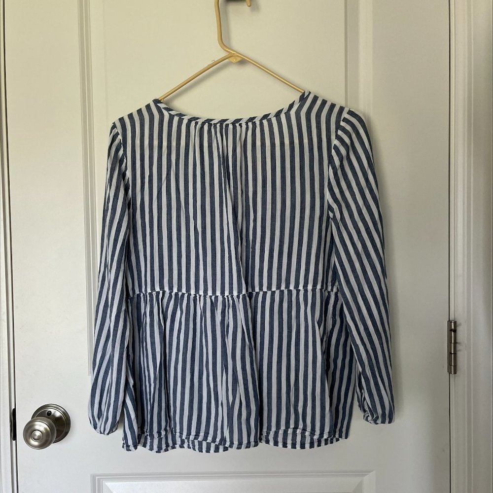 Women's summer shirt